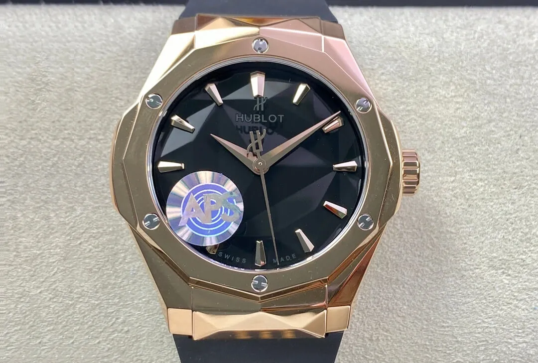 Hublot Classic Fusion 550.OS.1800.RX.ORL19 APS Factory 1:1 Best Edition Replica Watch Black Rubber Strap